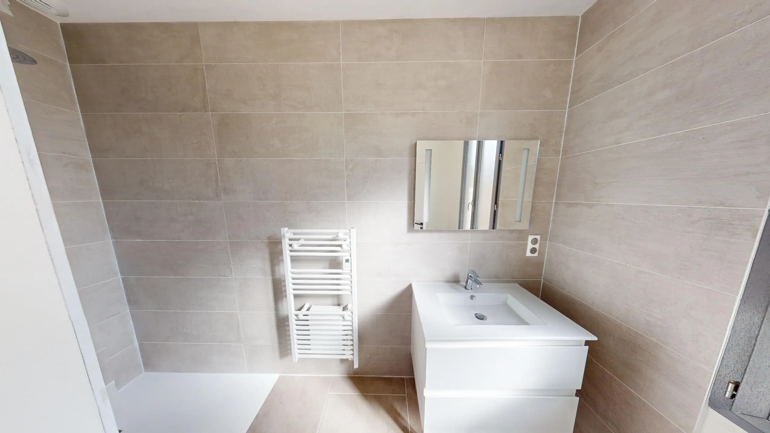 SABRES - MAISON DE TYPE 3 · photo 6