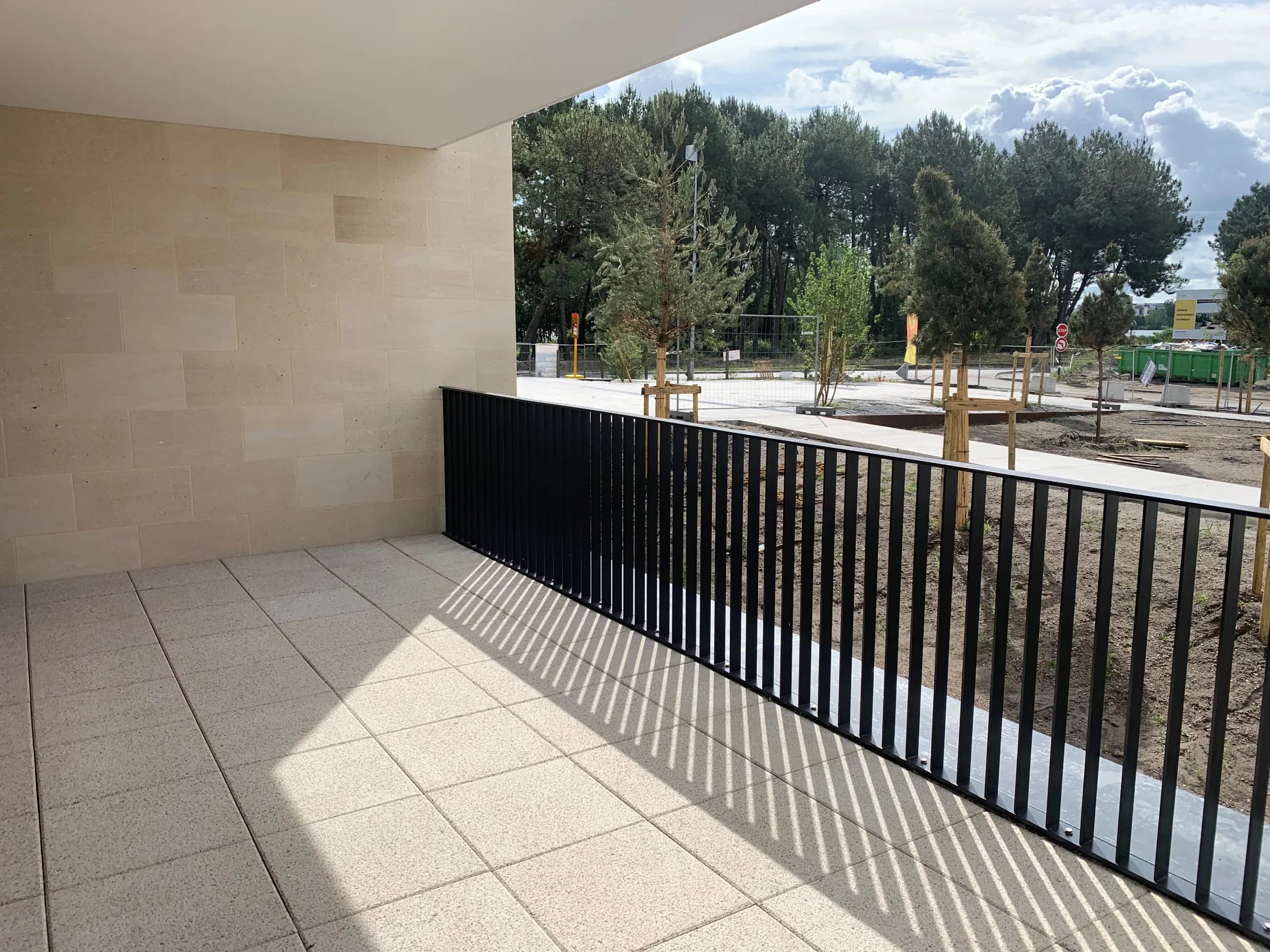 APPARTEMENT T2 AVEC TERRASSE ET PARKING · photo 3