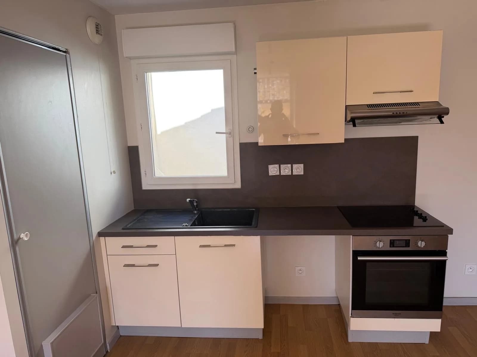 IMMEUBLE DE  6 APPARTEMENTS · photo 3